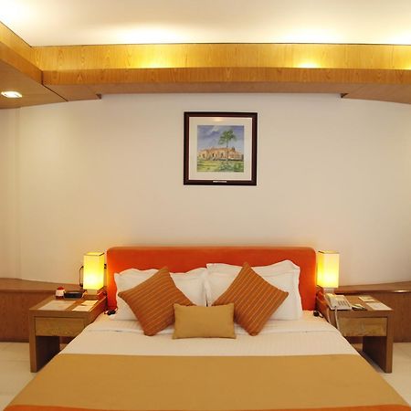 Platinum Suites Dhaka Buitenkant foto