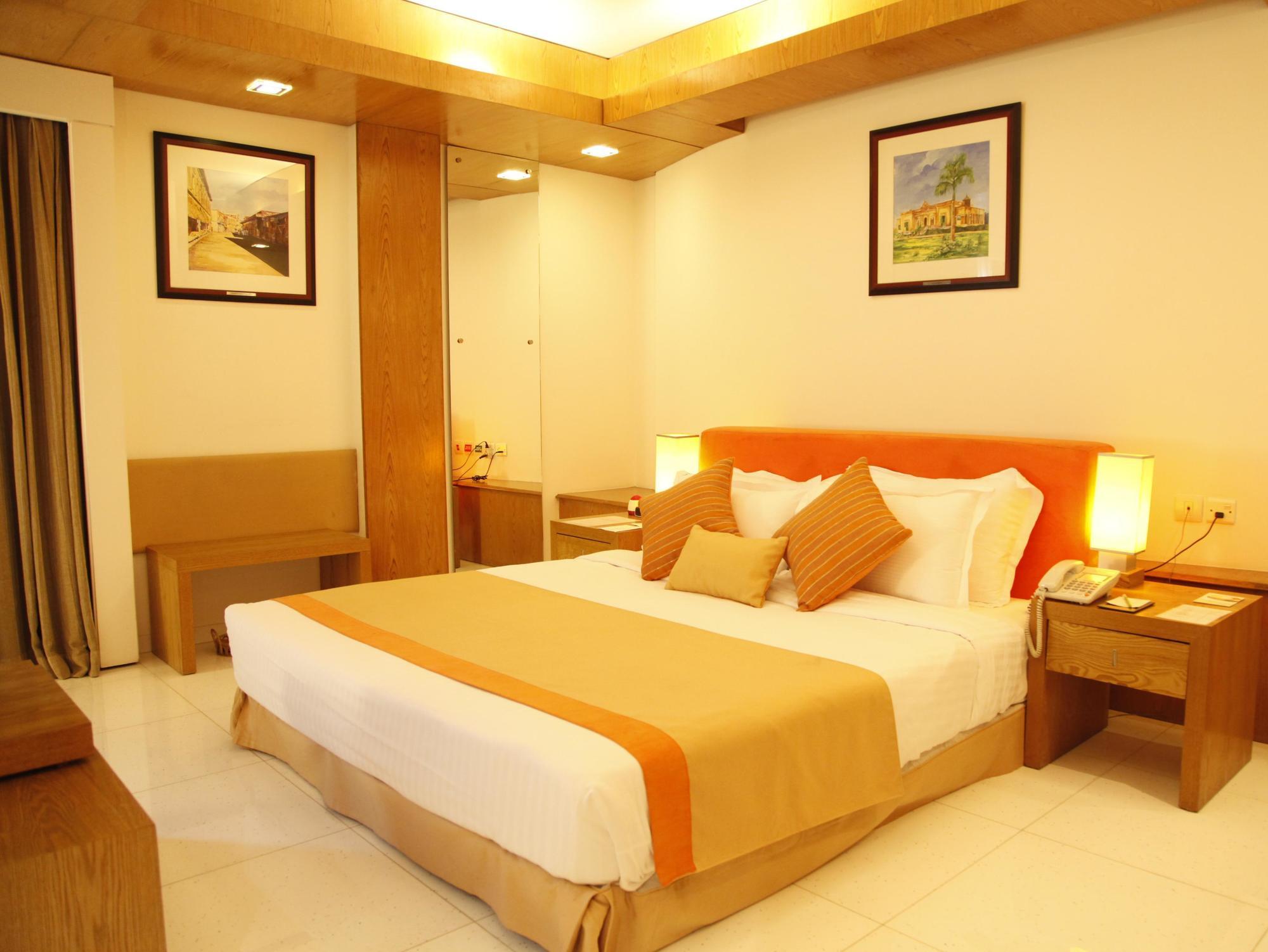 Platinum Suites Dhaka Buitenkant foto