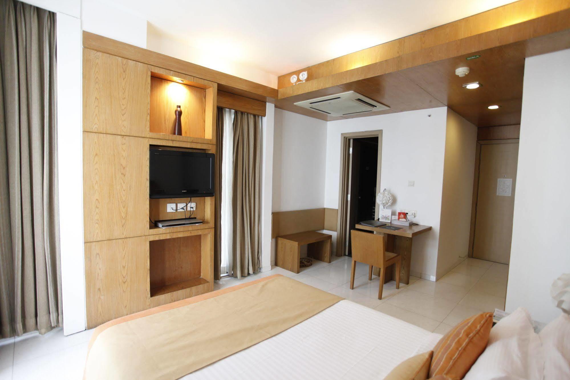 Platinum Suites Dhaka Buitenkant foto